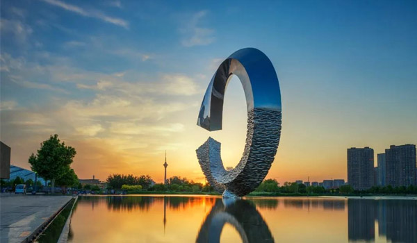 ���е��ܣ���������`���ˇ�g(sh��)֮��